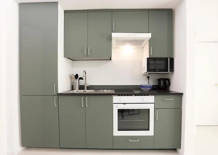 Guesthost - I Miracoli شقة